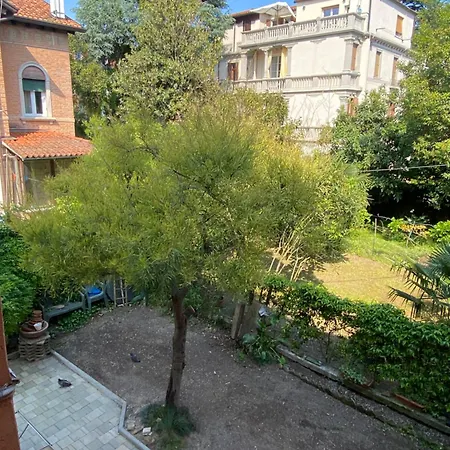 Apartament Taylors *